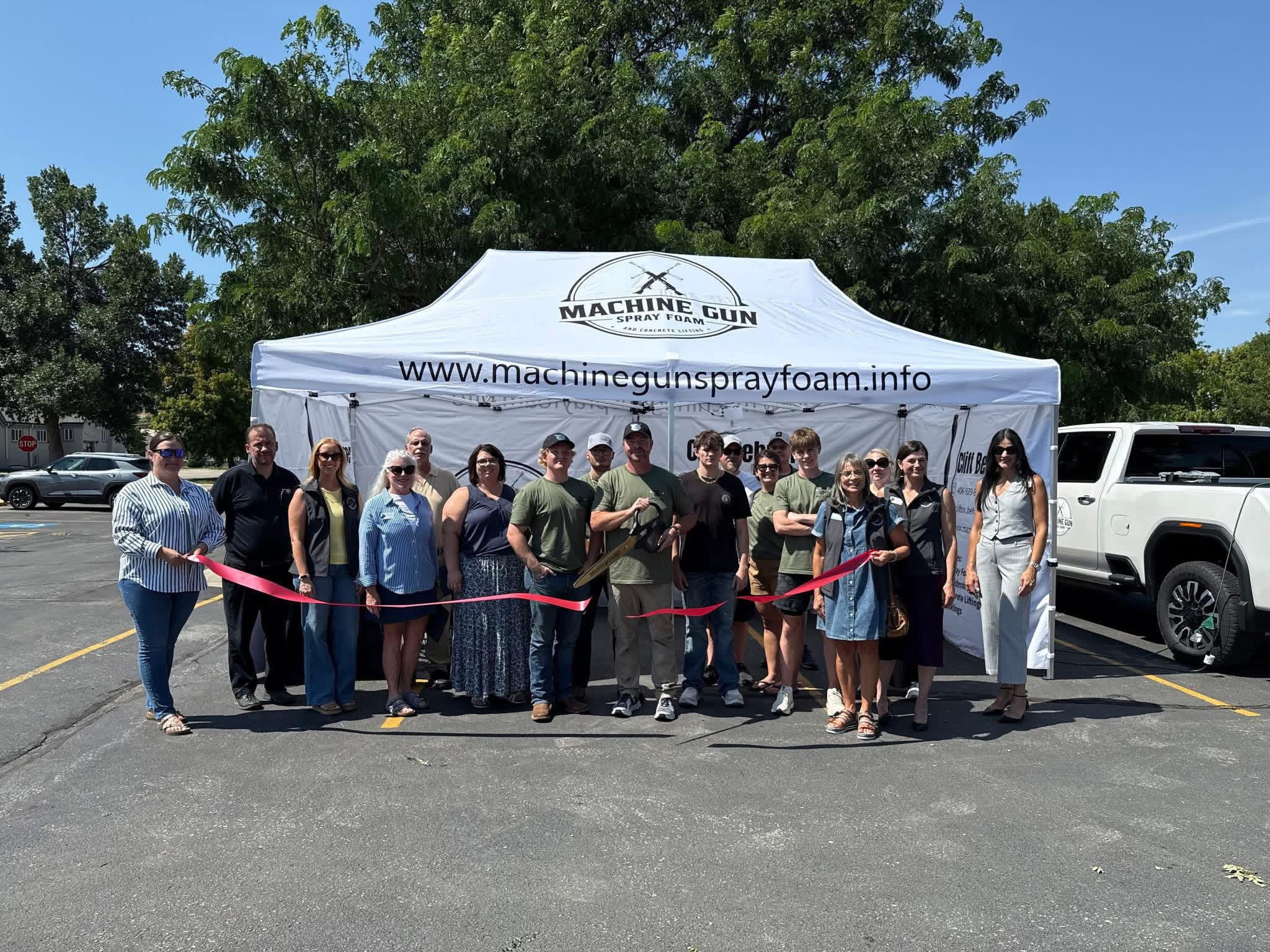 Machine Gun Spray Foam crew at the Glendive ribbon-cutting